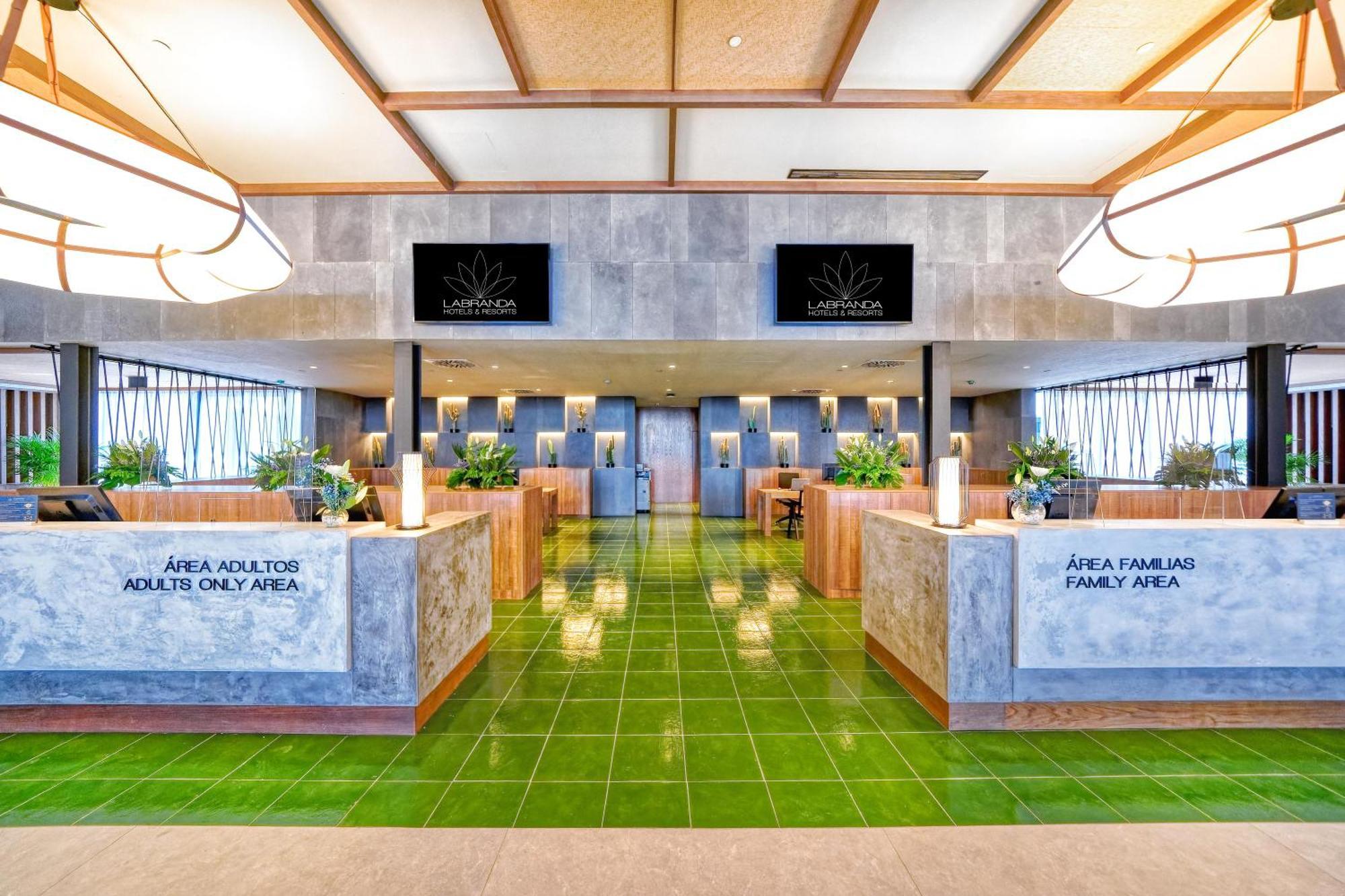 Labranda Suites Costa Adeje (Adults Only) エクステリア 写真