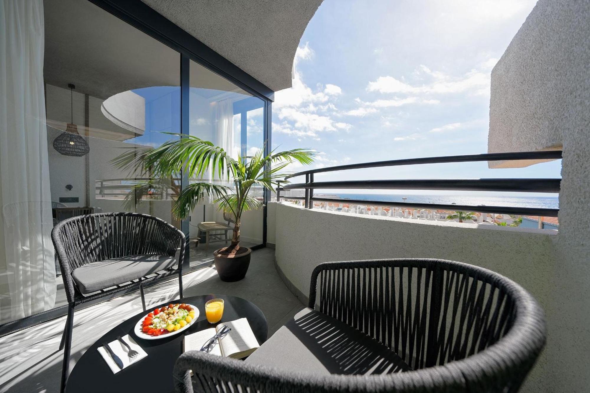 Labranda Suites Costa Adeje (Adults Only) エクステリア 写真