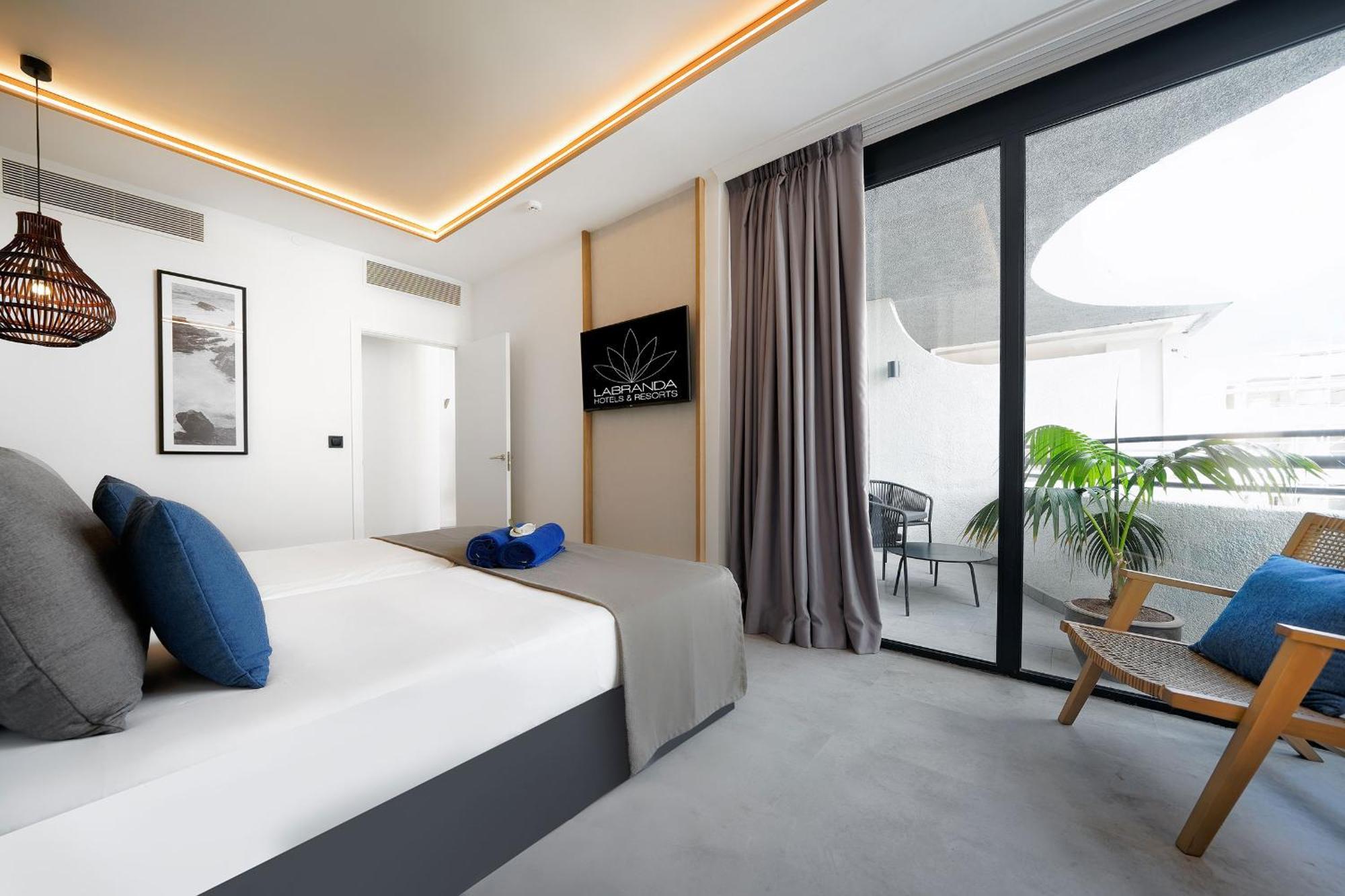 Labranda Suites Costa Adeje (Adults Only) エクステリア 写真